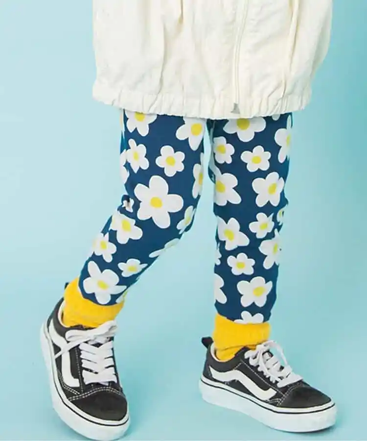 【2026年春新作】DAISUKI総柄パンツ 9分丈の画像1